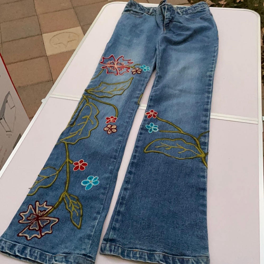 Unique jeans